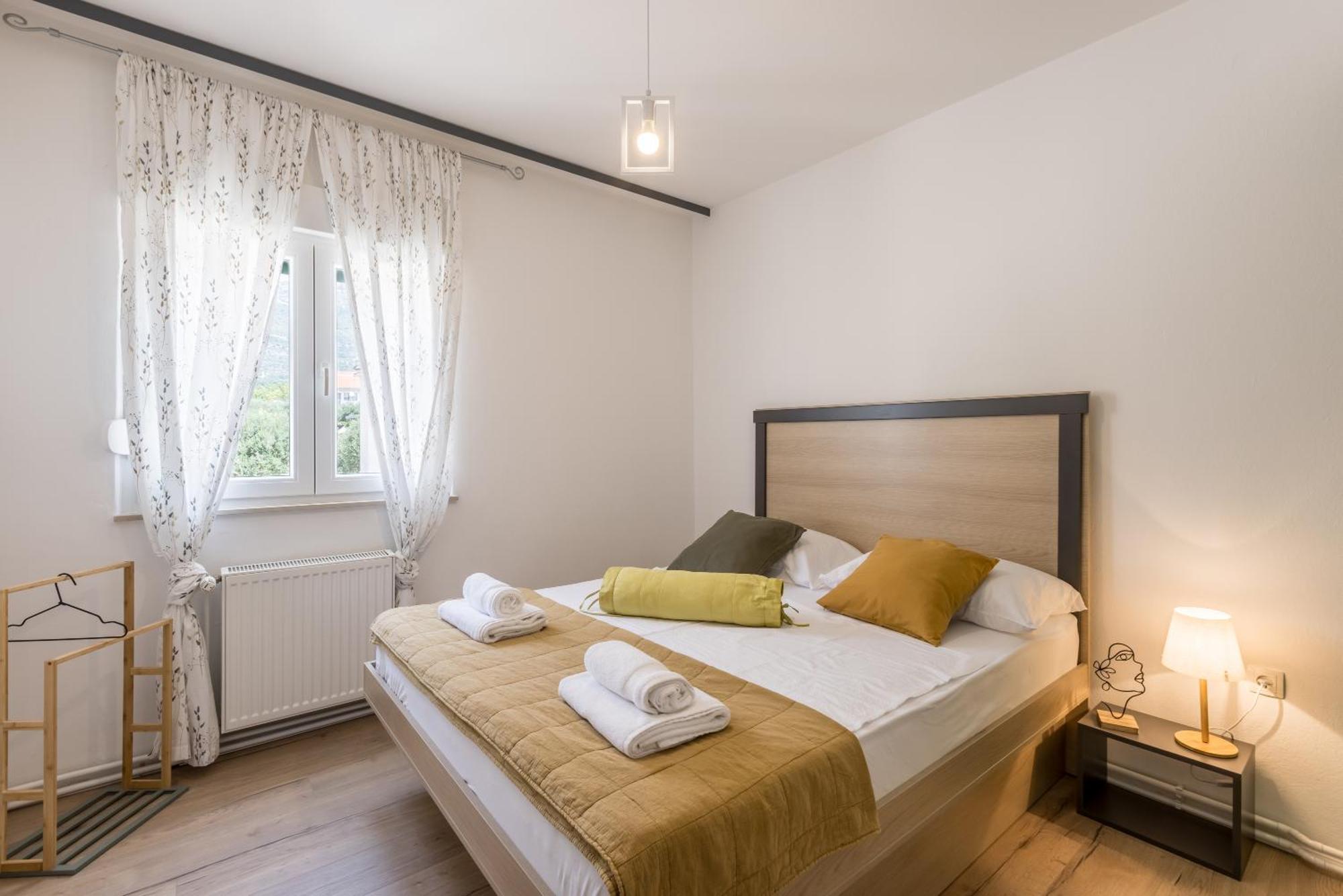 Citrus Accommodation Каштела Екстер'єр фото