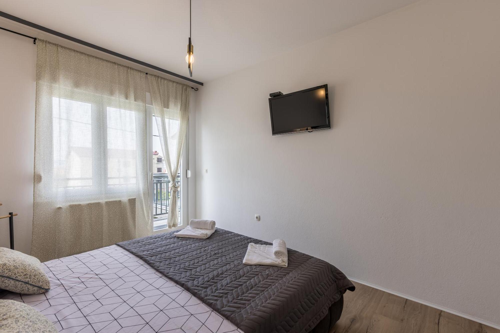 Citrus Accommodation Каштела Екстер'єр фото